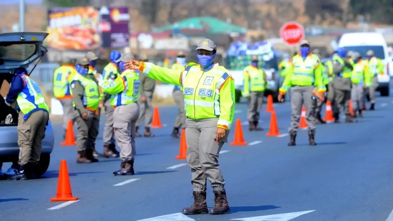 TRAFFIC OFFICERS 2